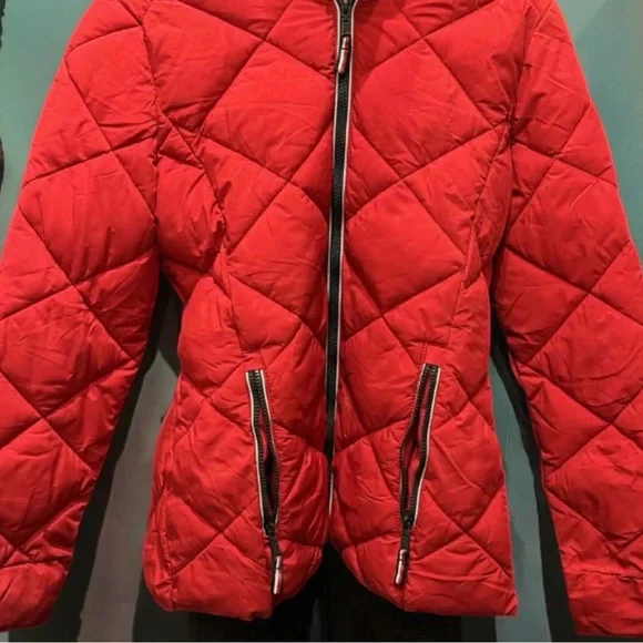 Tommy Hilfiger Red Quilted Puffer Jacket MEDIUM - Picture 5 of 6